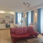 Glamorous Flat In