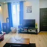 Apartment Glamorous Flat In