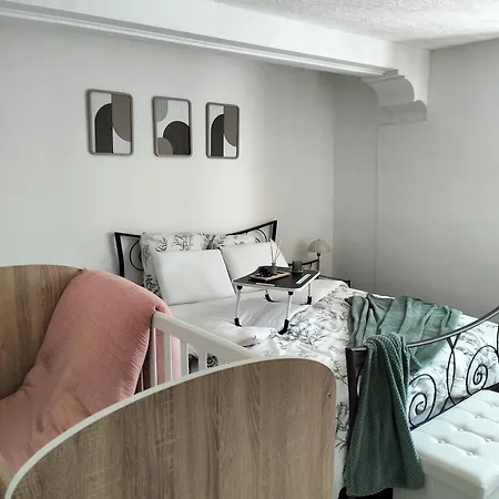 Glamorous Flat In