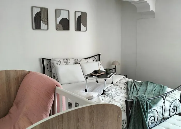 Glamorous Flat In