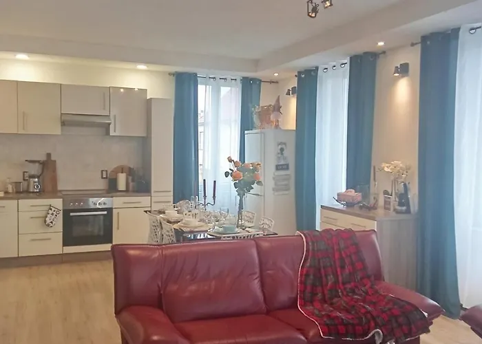 Glamorous Flat In